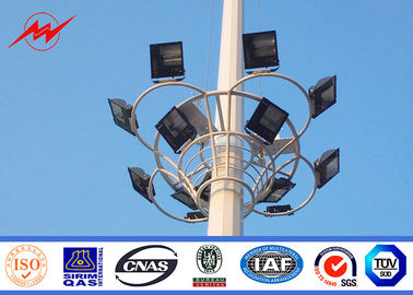 Cina 40M 60 nos LED Lights Galvanized High Mast Stadium Light Tower Dengan Putaran Lantern Carriage pemasok