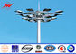 40M 60 nos LED Lights Galvanized High Mast Sports Light Tower Dengan Putaran Lantern Carriage pemasok