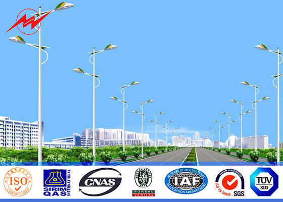 6M-12M tinggi Street Light Pole degisn hot dip permukaan galvanis
