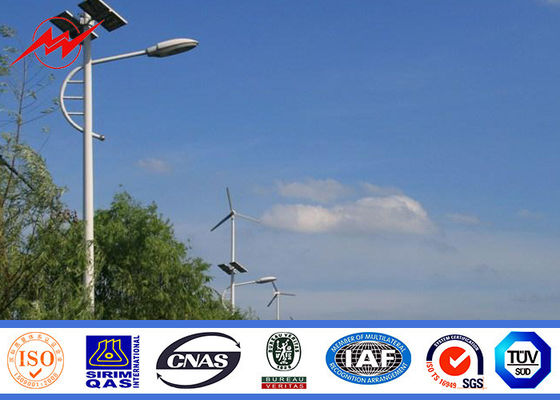 Outdoor 10M Double Arm Tiang Baja Galvanis Q345 untuk Pencahayaan Surya