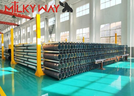 24m Transmisi Daya Listrik Baja Tubular Pole Dengan Galvanized Finish Dan Langkah baut Aksesoris