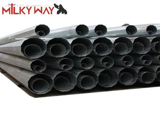 132KV Tegangan Tinggi 15m ~ 30m Baja Power Pole Hot Dip Glavanized Transmission Listrik