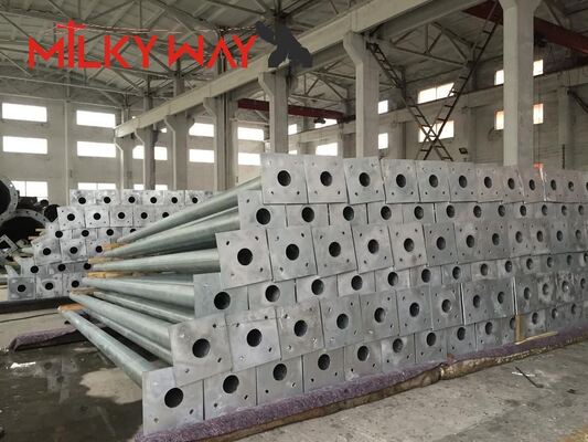 Tiang Lampu Luar Ruangan Tiang Tinggi Galvanis 10m. Tiang Lampu Jalan Raya