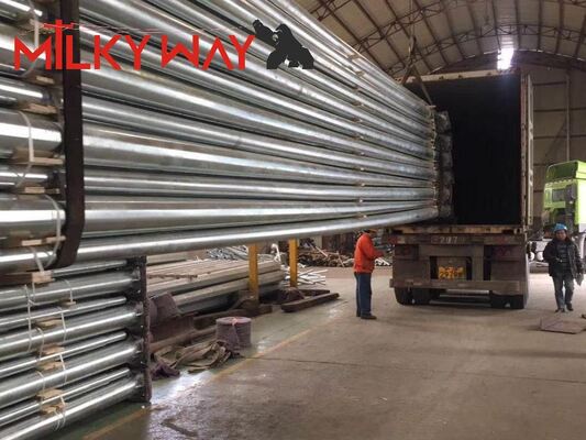 Tiang Lampu Luar Ruangan Tiang Tinggi Galvanis 10m. Tiang Lampu Jalan Raya