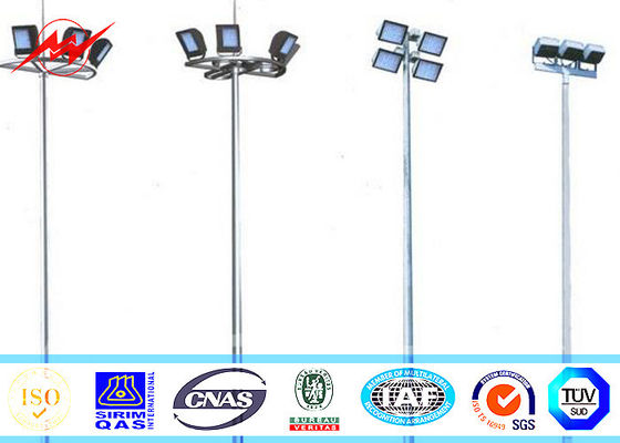 50M 60 Nos Lampu LED Tinggi Tiang Lampu Pole Stadium Light Tower Dengan Kereta Lentera Persegi